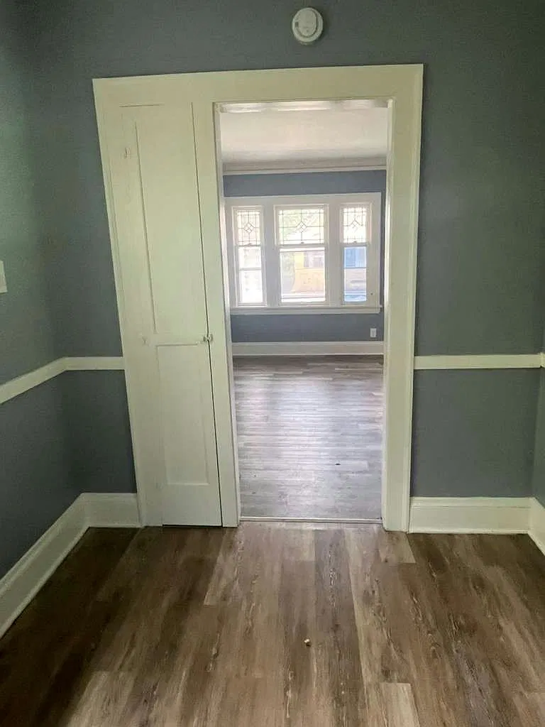 9101 Easton Ave — Photo 3