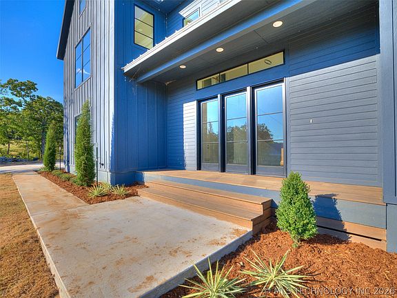 3rd image of 295 Falcon Tree Loop Eufaula