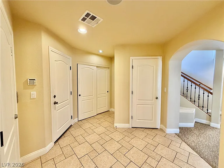 8578 Silver Coast St — Photo 10