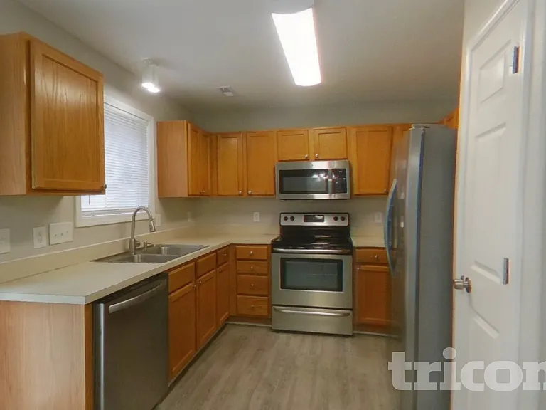 3014 Great Falls Dr — Photo 6