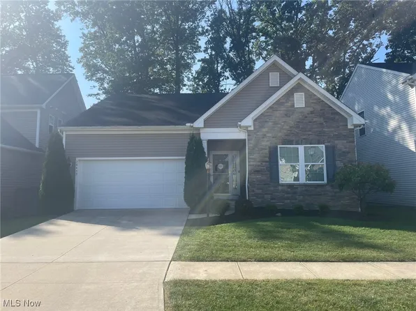 38455 Foxglen Ave, Avon, OH 44011