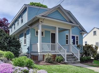 58 Memorial Rd, Providence, RI 02906