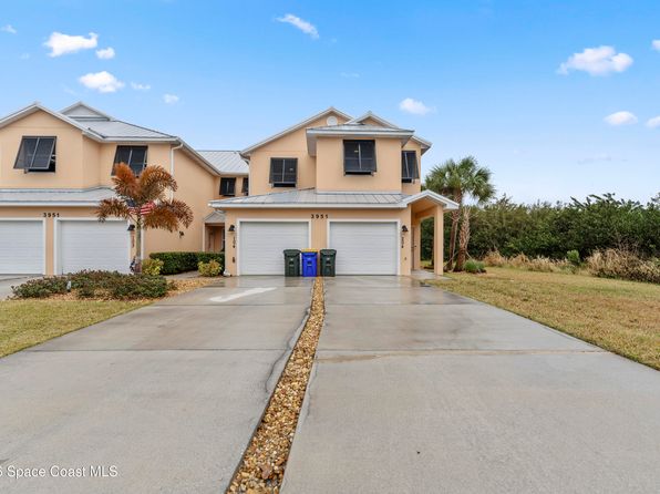 3951 Playa Del Sol Dr #204