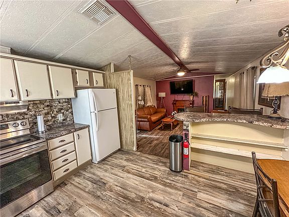 5th image of 1655 Ramar Rd