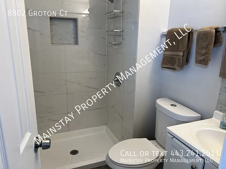 8802 Groton Ct — Photo 14