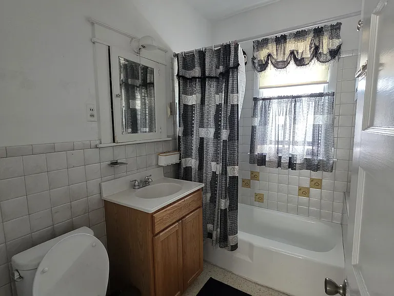 21 Bissell Ave #2 — Photo 6