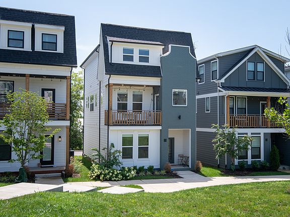 4th image of 530 Edwin St #25