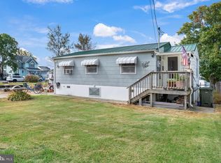 604 S Green St, Tuckerton, NJ 08087