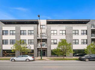 1317 N Larrabee Ave Unit 402, Chicago, IL 60610