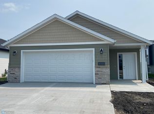 3610 32nd St S, Moorhead, MN 56560