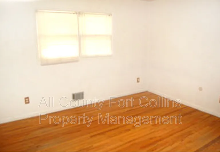 1516 Brentwood Dr — Photo 7
