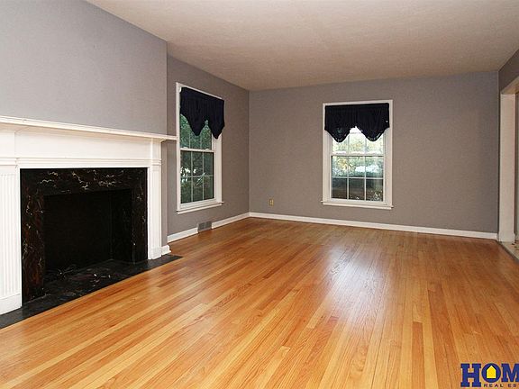 4th image of 3835 J St