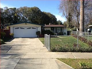 1st image of 207 Twinlake Dr