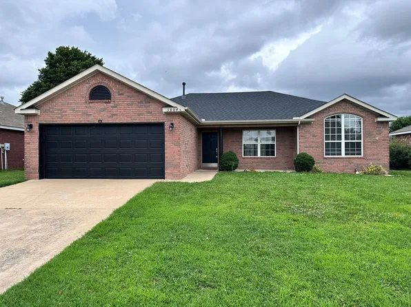 3904 SW Hansom Loop, Bentonville, AR 72712