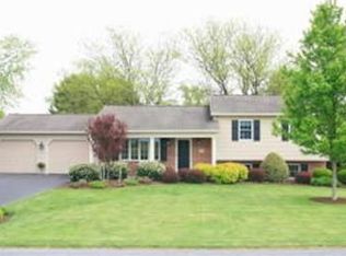 41 Longenecker Rd, Lititz, PA 17543