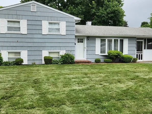 109 Wilder St, Swansea, MA 02777