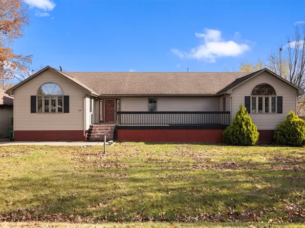 4339 NE 35th St, Des Moines, IA 50317