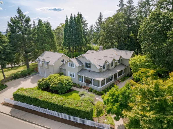 2449 Lasater Blvd, Eugene, OR 97405