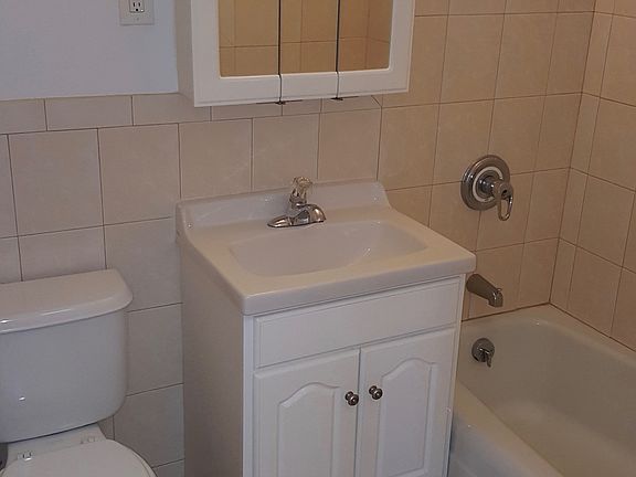 2nd image of 341 10th St APT 7L