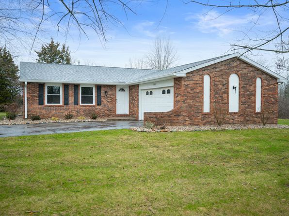 500 E Christopher Dr, New Castle, IN 47362