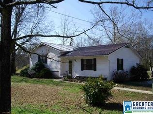 735 Marble City Heights Cir, Sylacauga, AL 35150