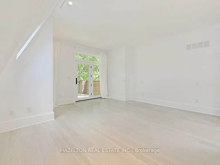 12 Webster Ave — Photo 26