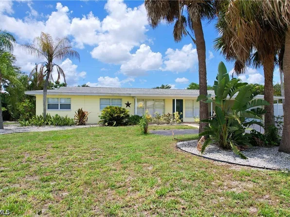 1012 Wyomi Dr, Fort Myers, FL 33919