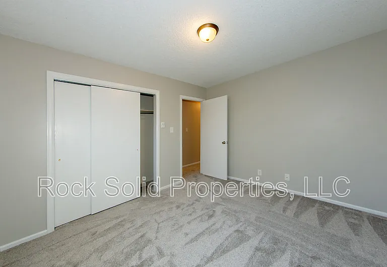 714 Dell Range Blvd #B — Photo 24