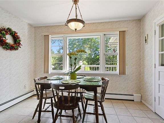 5th image of 50 Meridian Dr