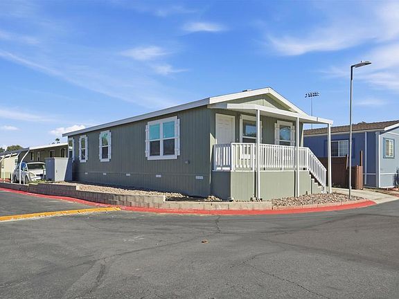 2nd image of 3890 Sipes Ln Space 18
