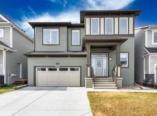 29 Cityside Line NE, Calgary, AB T3N2B7