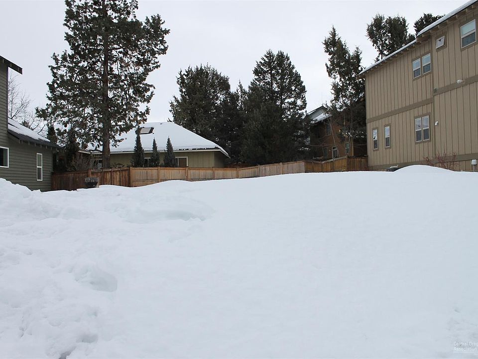 2nd image of 63116 Fresca St