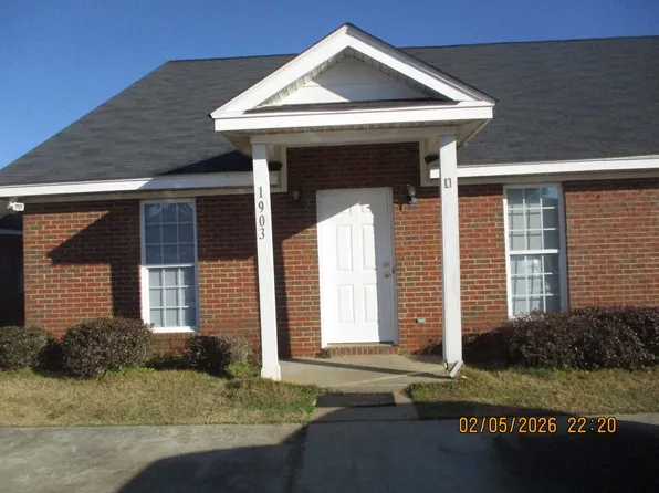 1903 Cobblestone Ct, Albany, GA 31707