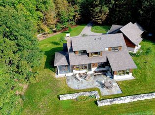 549 E Holderness Rd, Holderness, NH 03245