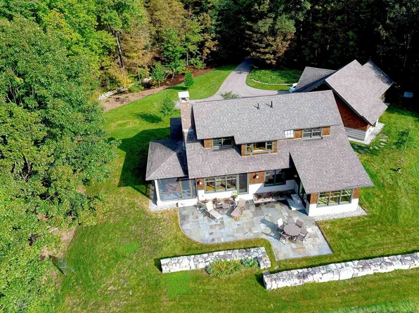 549 East Holderness Road, Holderness, NH 03245