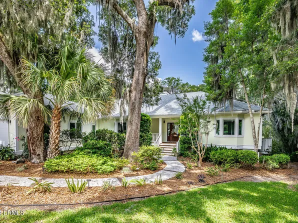 212 Cotton Dike Rd, Saint Helena Island, SC 29920