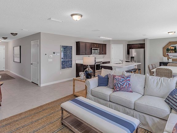 2nd image of 203 Sawmill Forest Ct