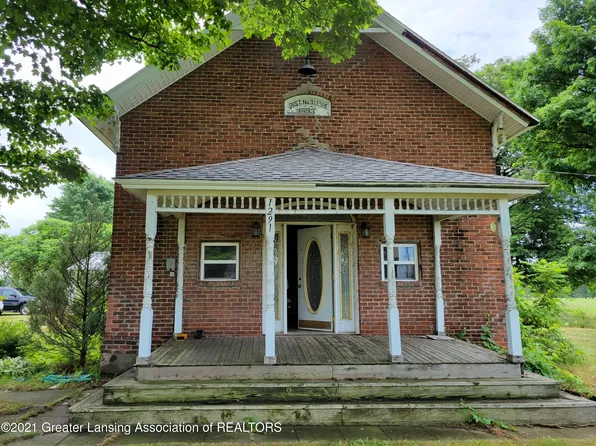1291 Kinneville Rd, Leslie, MI 49251