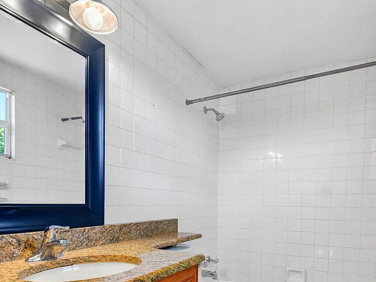775 Snead Cir — Photo 16