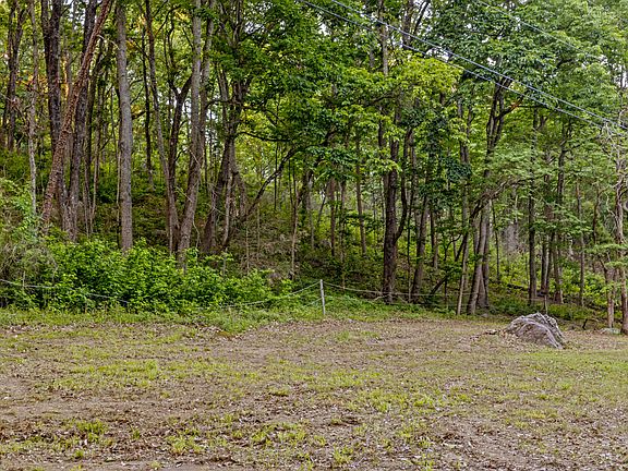 71st image of 748 Woodcock Rd
