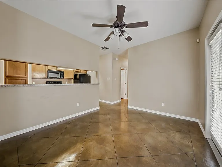 6633 Rhine Dr #B — Photo 6