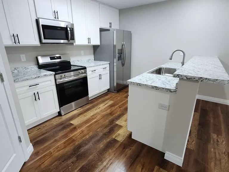 600 Rice Rd #1 — Photo 9