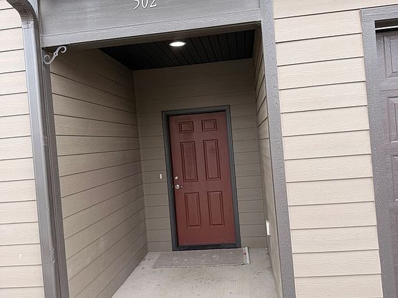 2nd image of 205 Wooden Shoe Ln #503