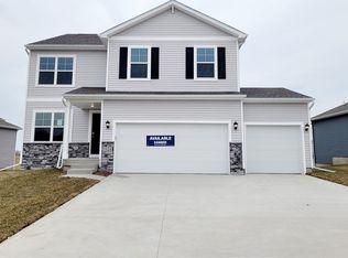 1024 Dee St SE, Bondurant, IA 50035