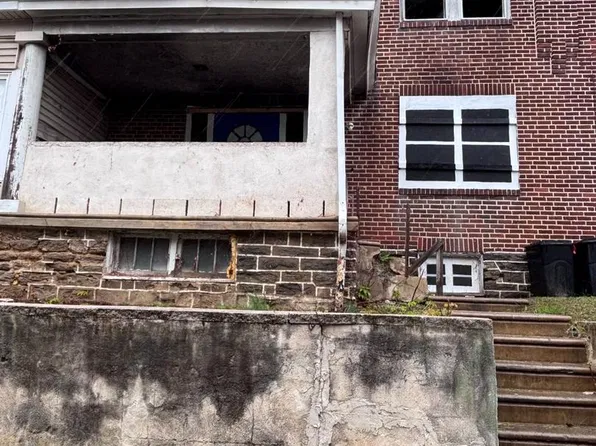 821 E Stafford St, Philadelphia, PA 19138