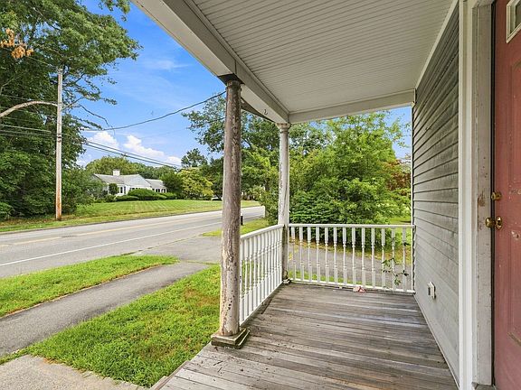 3rd image of 280 Copeland St