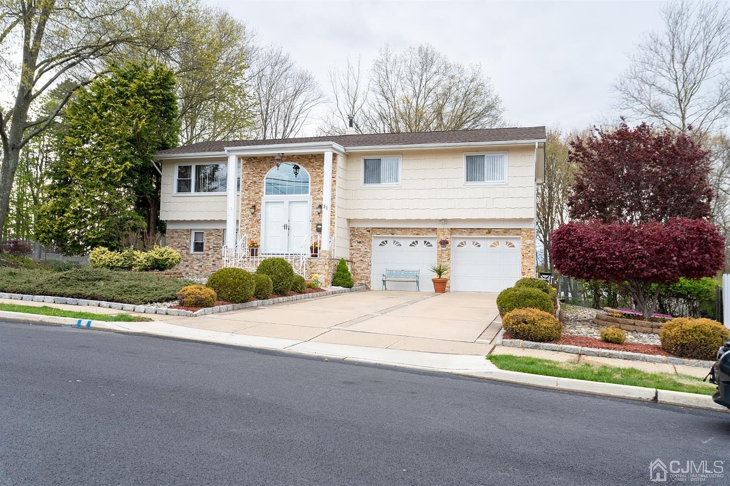 11 Fernwood Pl, Old Bridge, NJ 08857 Zillow