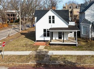 726 W 7th St, Sedalia, MO 65301