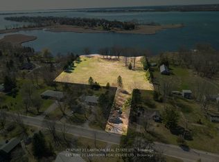 1448 County Road 12 Rd, Prince Edward County, ON K0K2T0