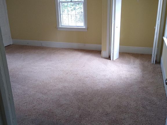 4th image of 1014 Carolina Ave #5